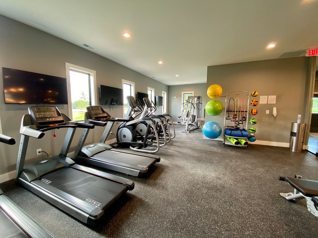 WestRidge Flats - Photo 4 of 49