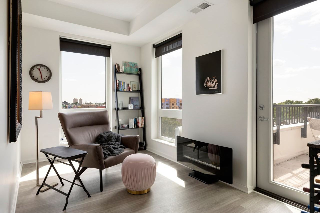 Laguna Apartments - Photo 4 of 13