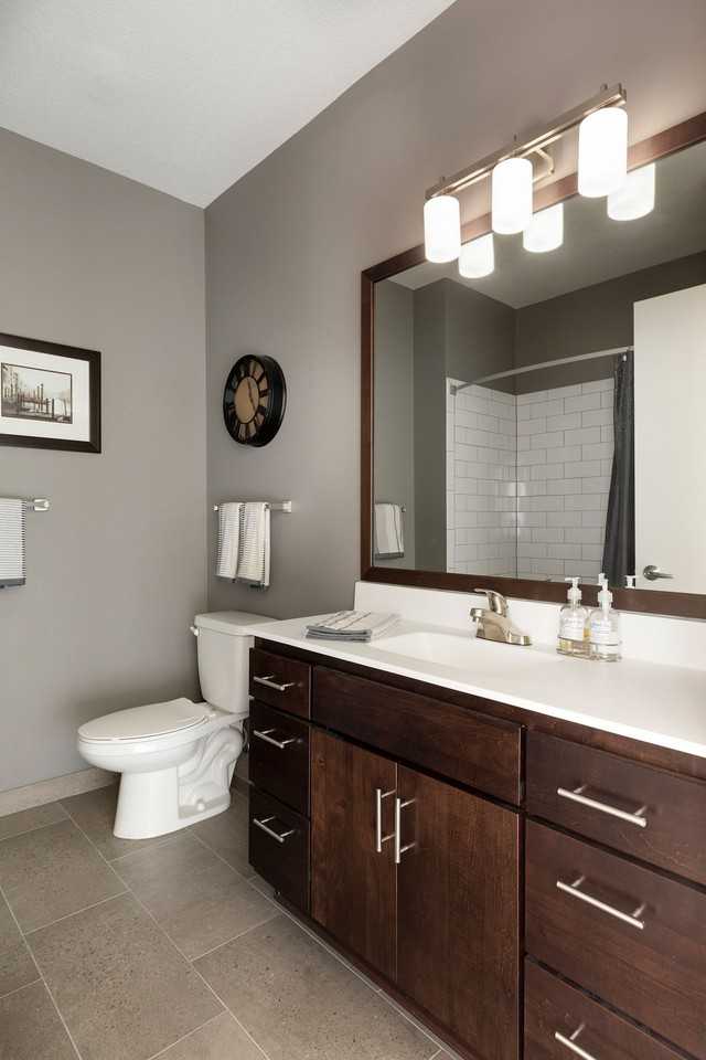 Laguna Apartments - Photo 7 of 13