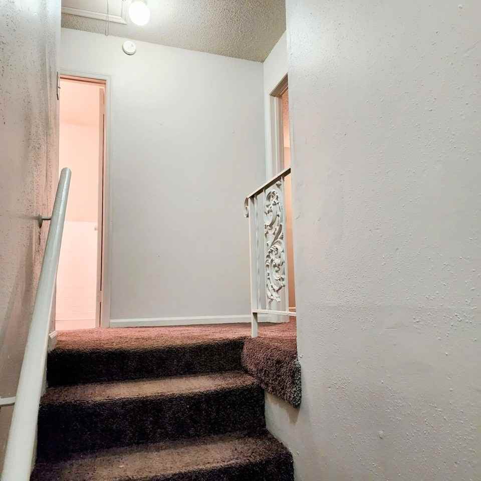 Kings Crossing Townhomes - Photo 2 of 23