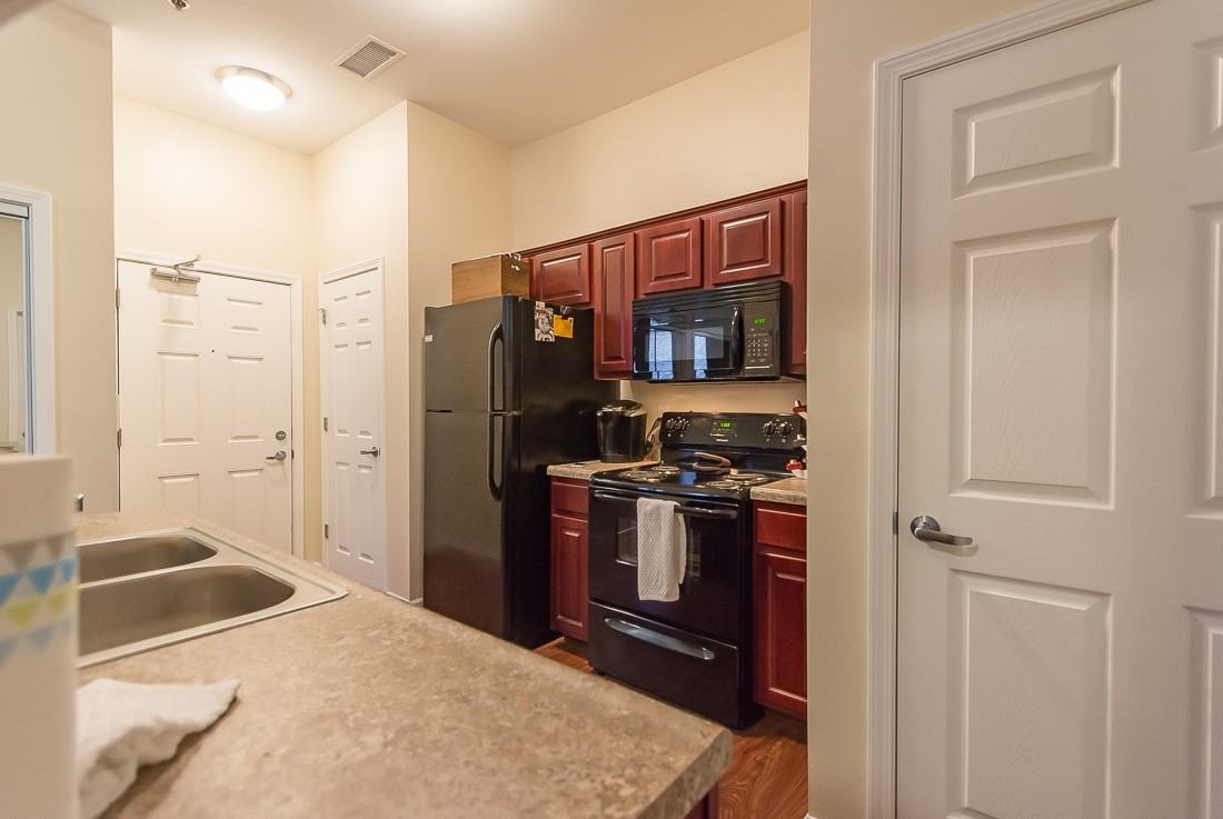 GRAD - Photo 5 of 47