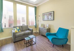 featured image of 531 N College Ave