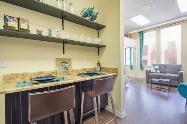 STUDIO 531 - Photo 2 of 21