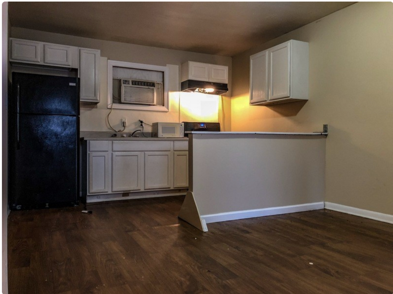 Alice Avenue - Photo 3 of 13