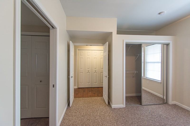 Morton Mansions Apartments - Photo 3 of 50