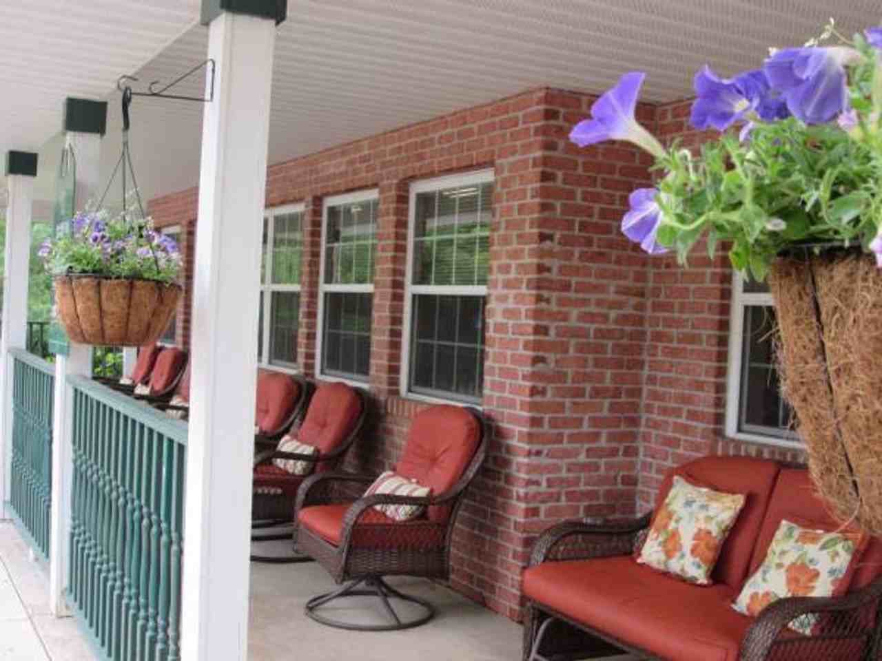 Lincoln Crest Senior Apartment Homes - Photo 5 of 23