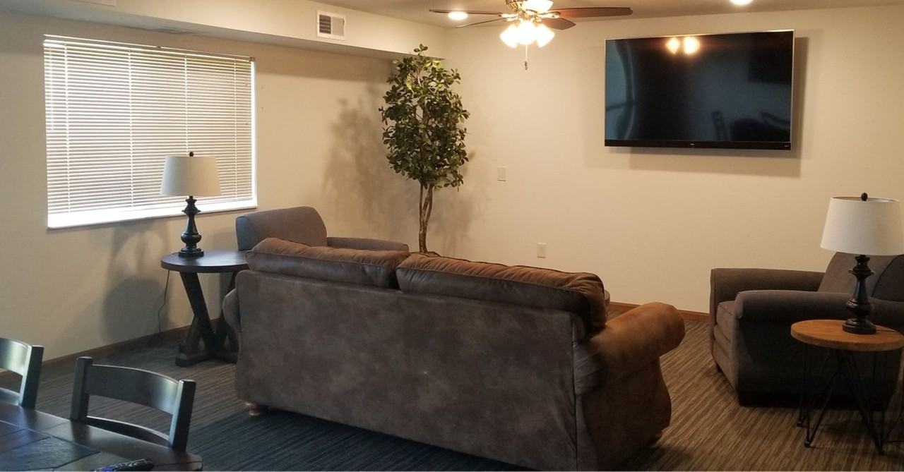 Woodlake Apartments - Photo 3 of 7