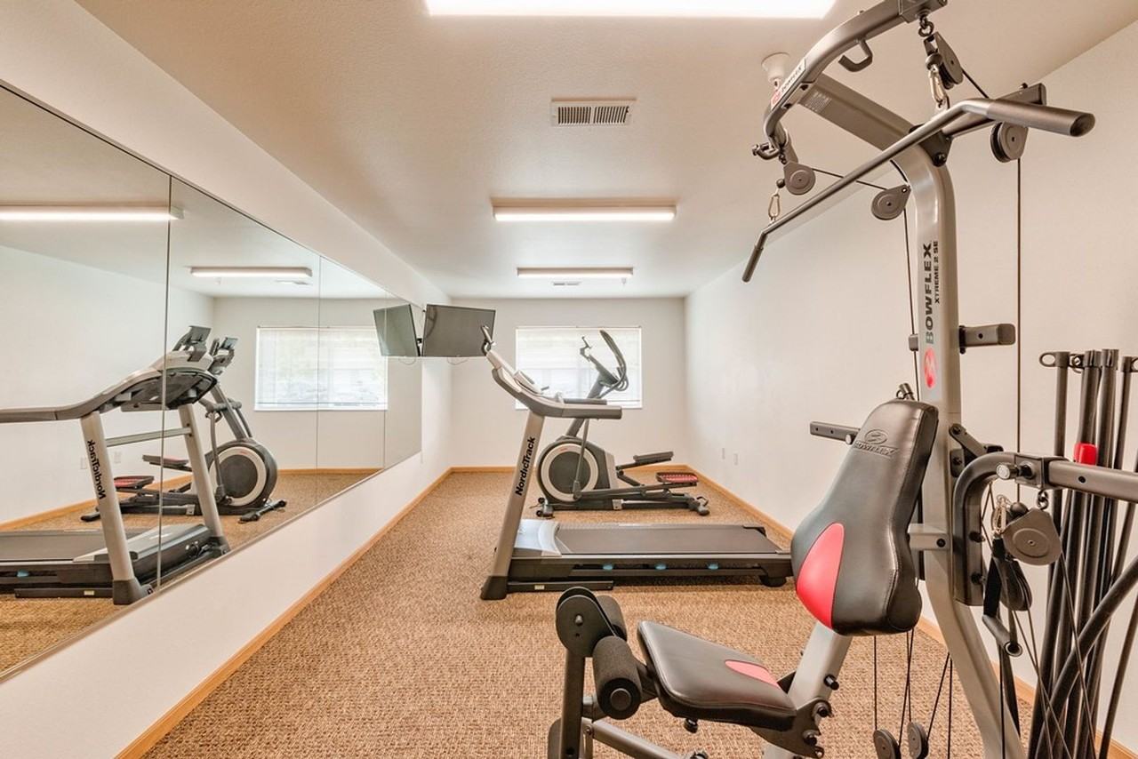 Woodlake Apartments - Photo 4 of 7