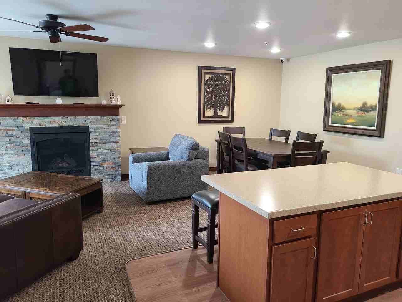 Westfield Apartments 2 - Photo 5 of 17