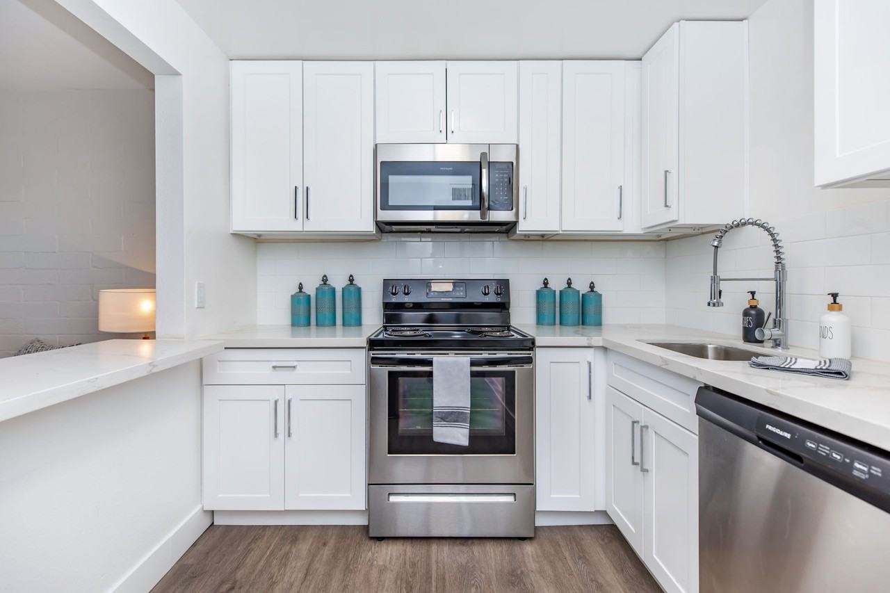 Palisade Flats - Photo 3 of 50