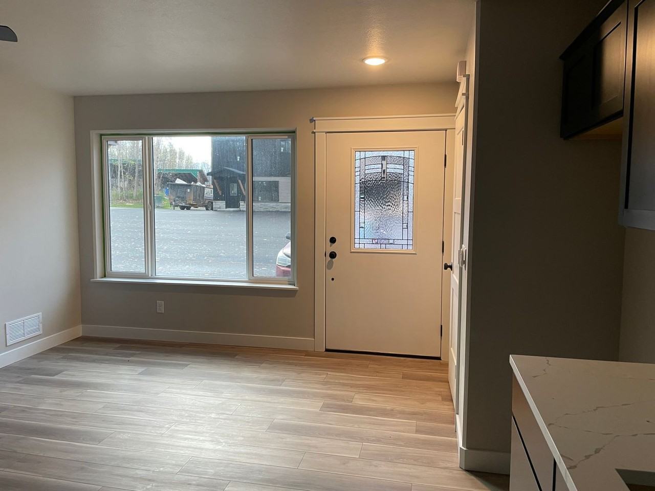 4450 C Bell - Photo 5 of 10