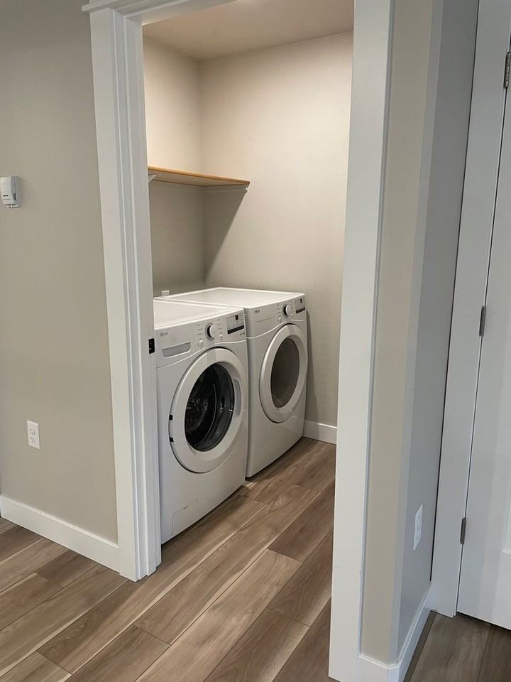 4450 C Bell - Photo 6 of 10