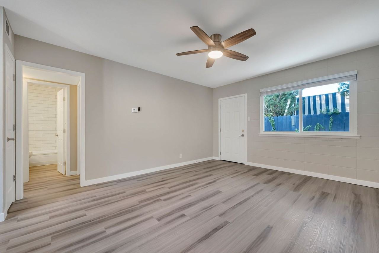 732 Humboldt - Photo 5 of 13