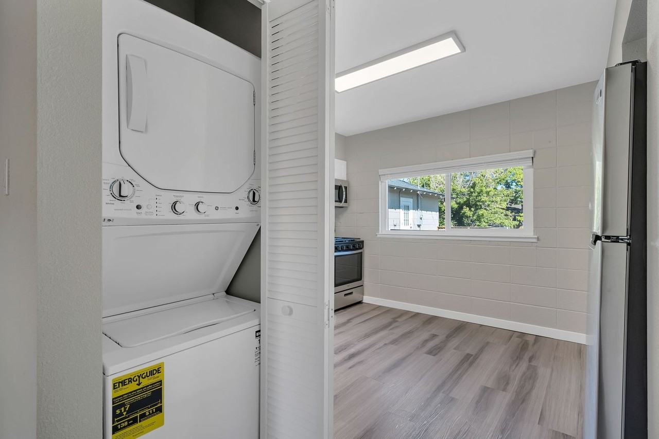 732 Humboldt - Photo 6 of 13