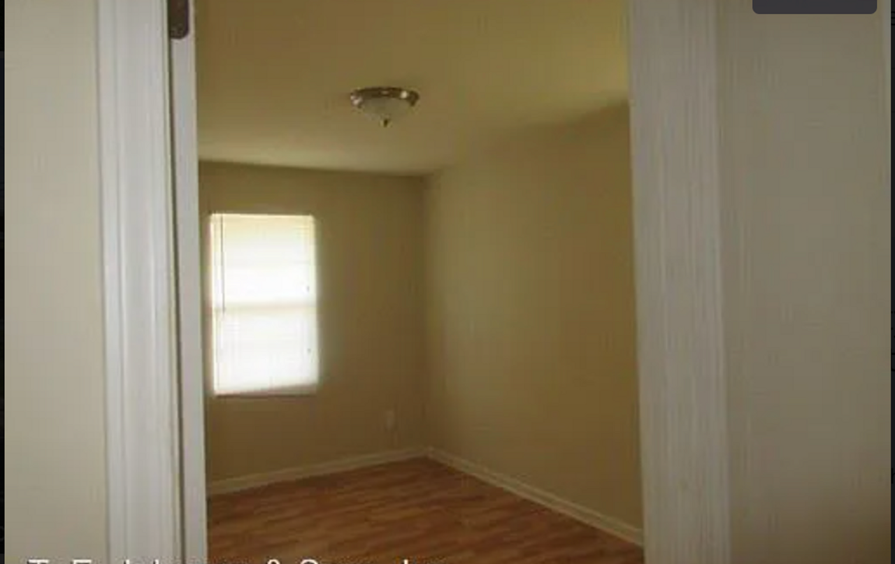 Hillside Manor Apartments - Photo 4 of 9