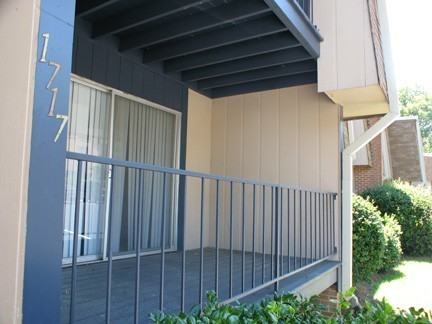 Vestawood Apartments - Photo 4 of 24