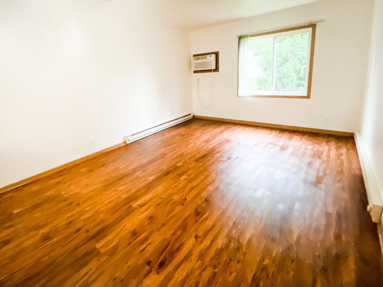 Lomira Whispering Pines - Photo 6 of 10