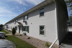 featured image of 1018 Laurel St