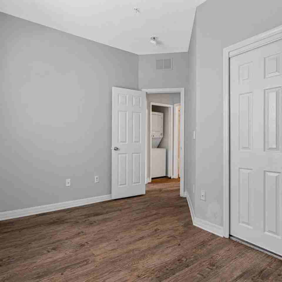 5709 Las Ventanas Dr - Photo 7 of 12