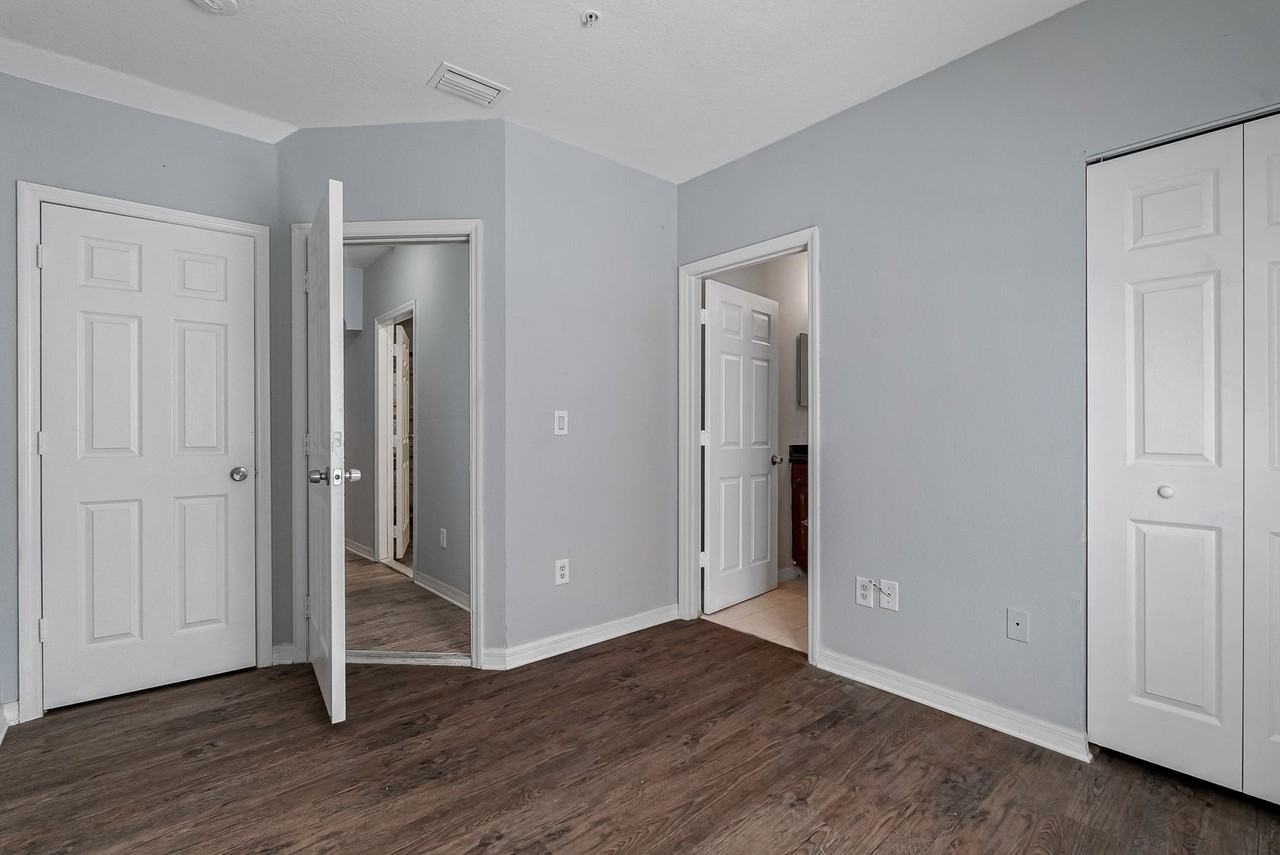 5709 Las Ventanas Dr - Photo 6 of 33