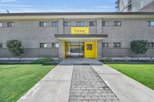 featured image of 617 N 3rd Ave