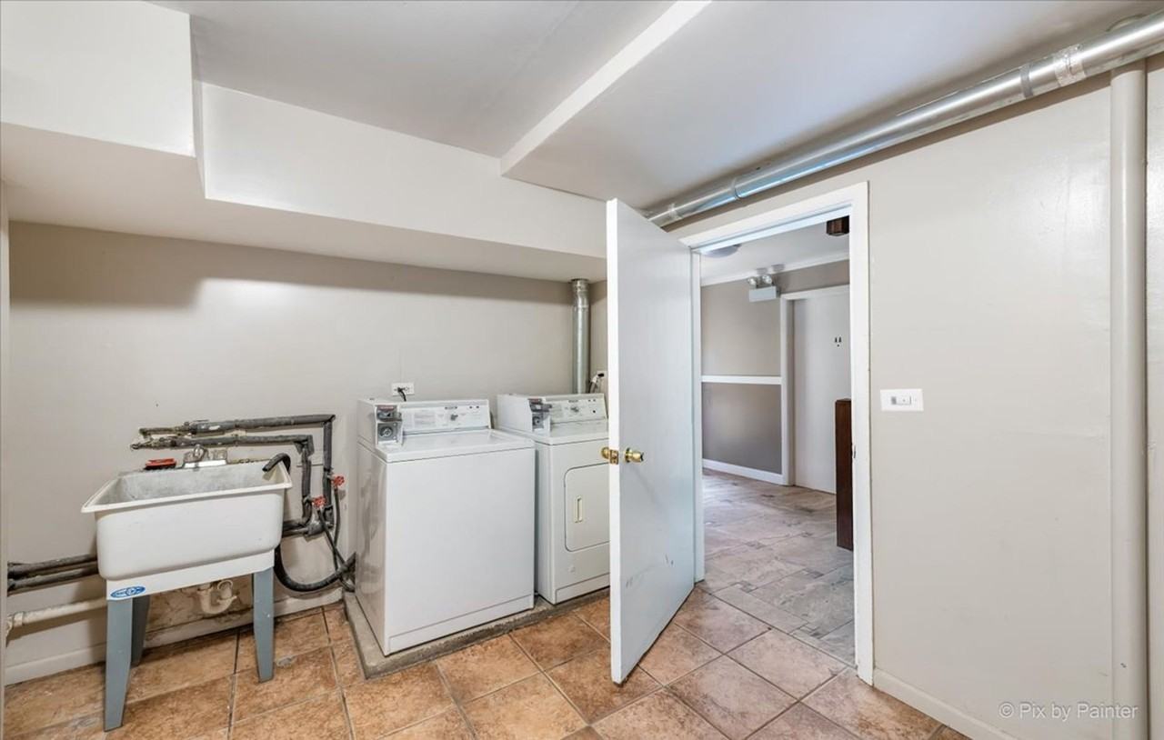 1610 W Jarvis - Photo 3 of 8