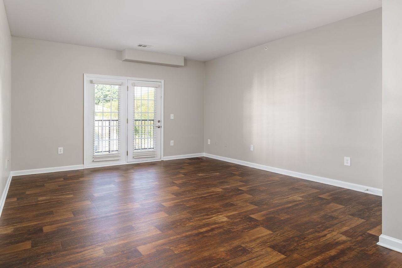 Marshall Square - Photo 4 of 26