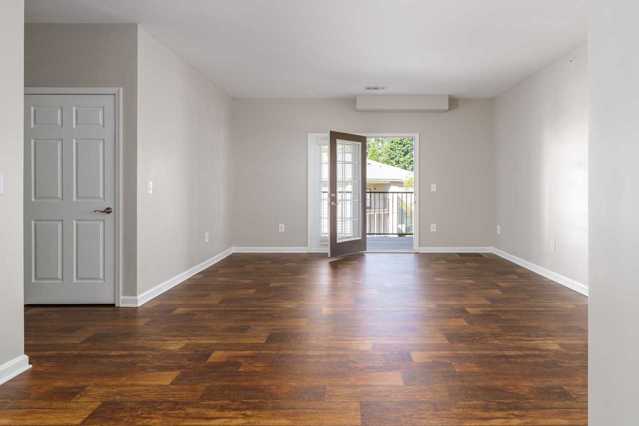 Marshall Square - Photo 5 of 26