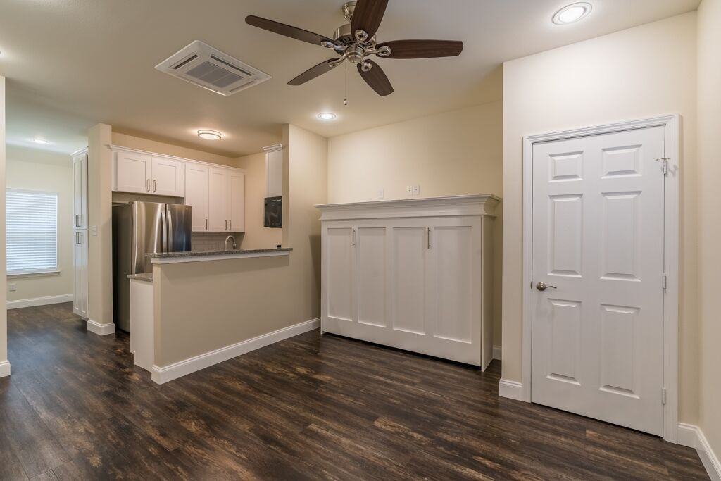 South Campus Studios - Photo 2 of 11