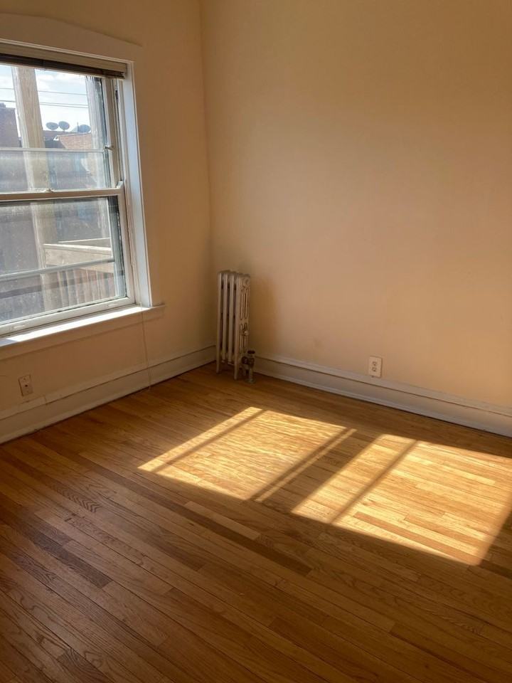 358 - *4447 North Ashland, LLC* - Photo 6 of 7