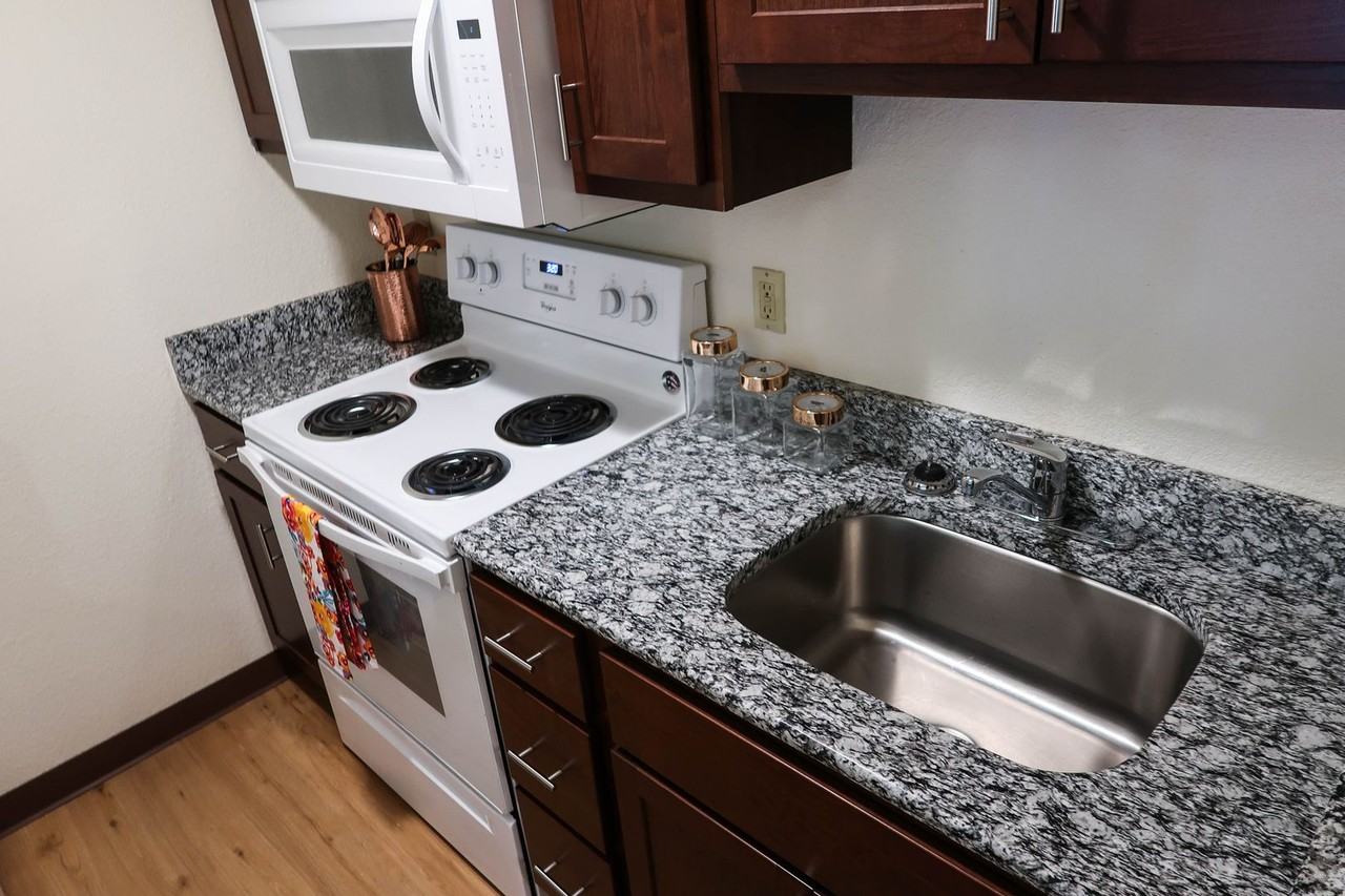 Busey Court - Photo 4 of 50