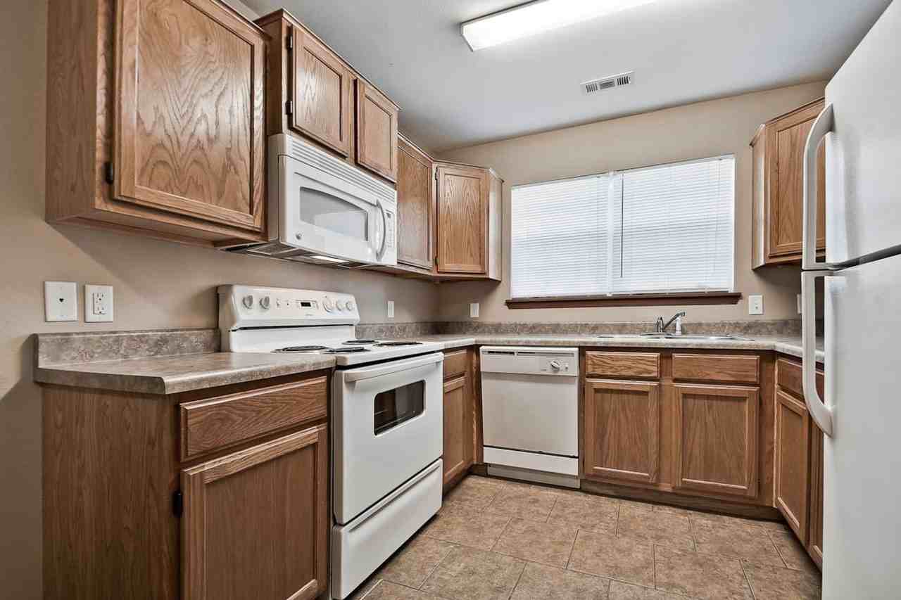 Stonegate Duplexes - Photo 2 of 45