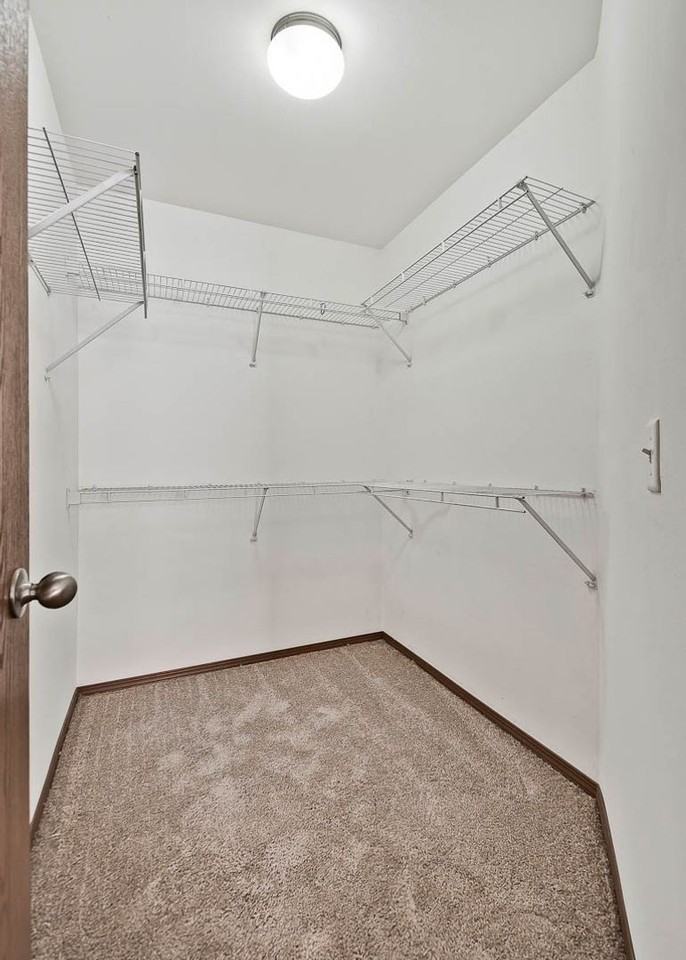 Stonegate II - BJ - Photo 4 of 11