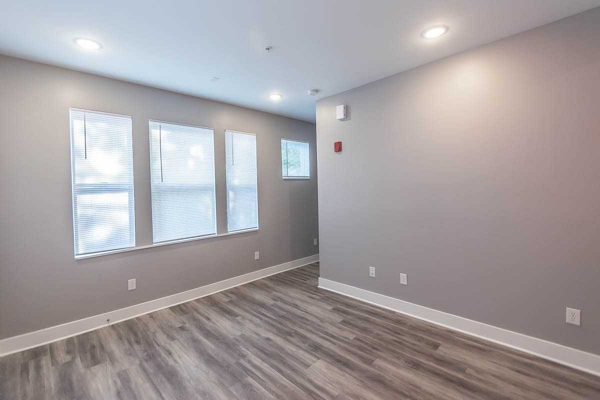 Kirkwood Towers - Photo 4 of 24