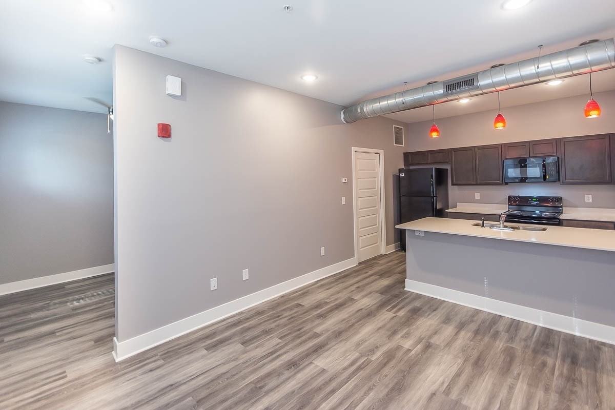 Kirkwood Towers - Photo 5 of 24