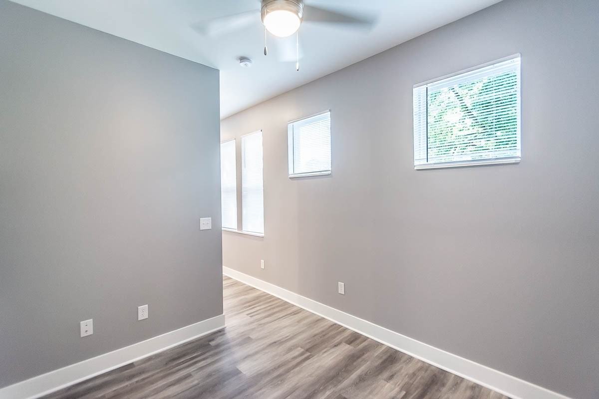 KT - Kirkwood Towers - Photo 6 of 23