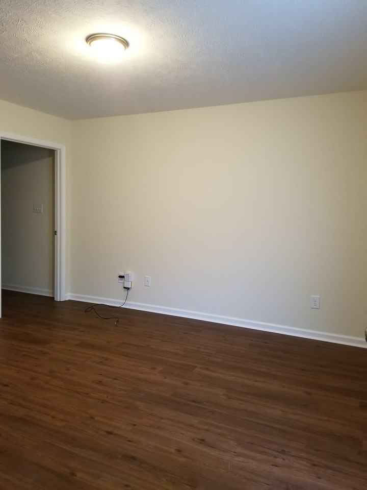 7th Street Apartments - Photo 7 of 10