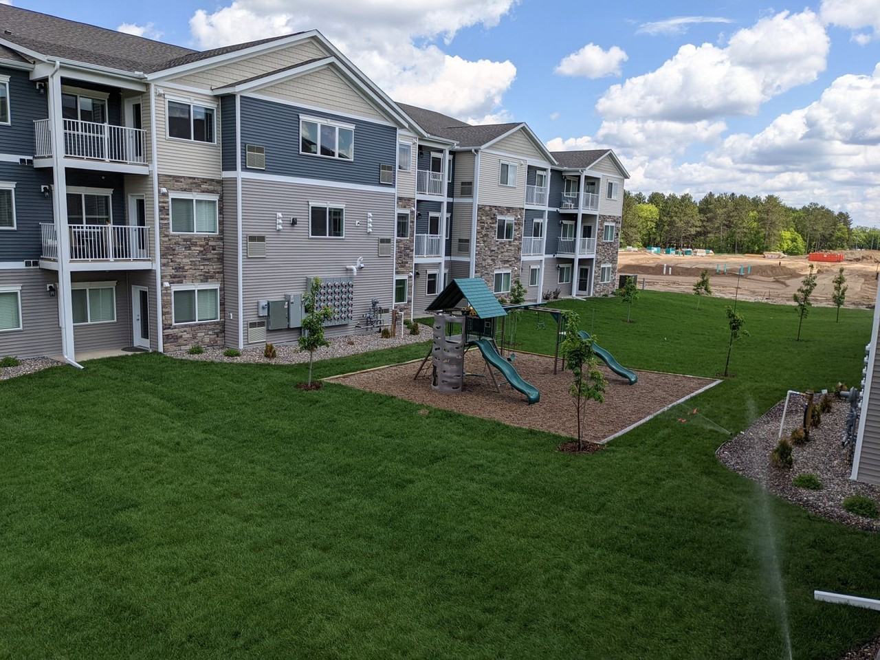 Birch Grove Estates 3 Apartments 25728 2nd St W, Zimmerman, MN 55398