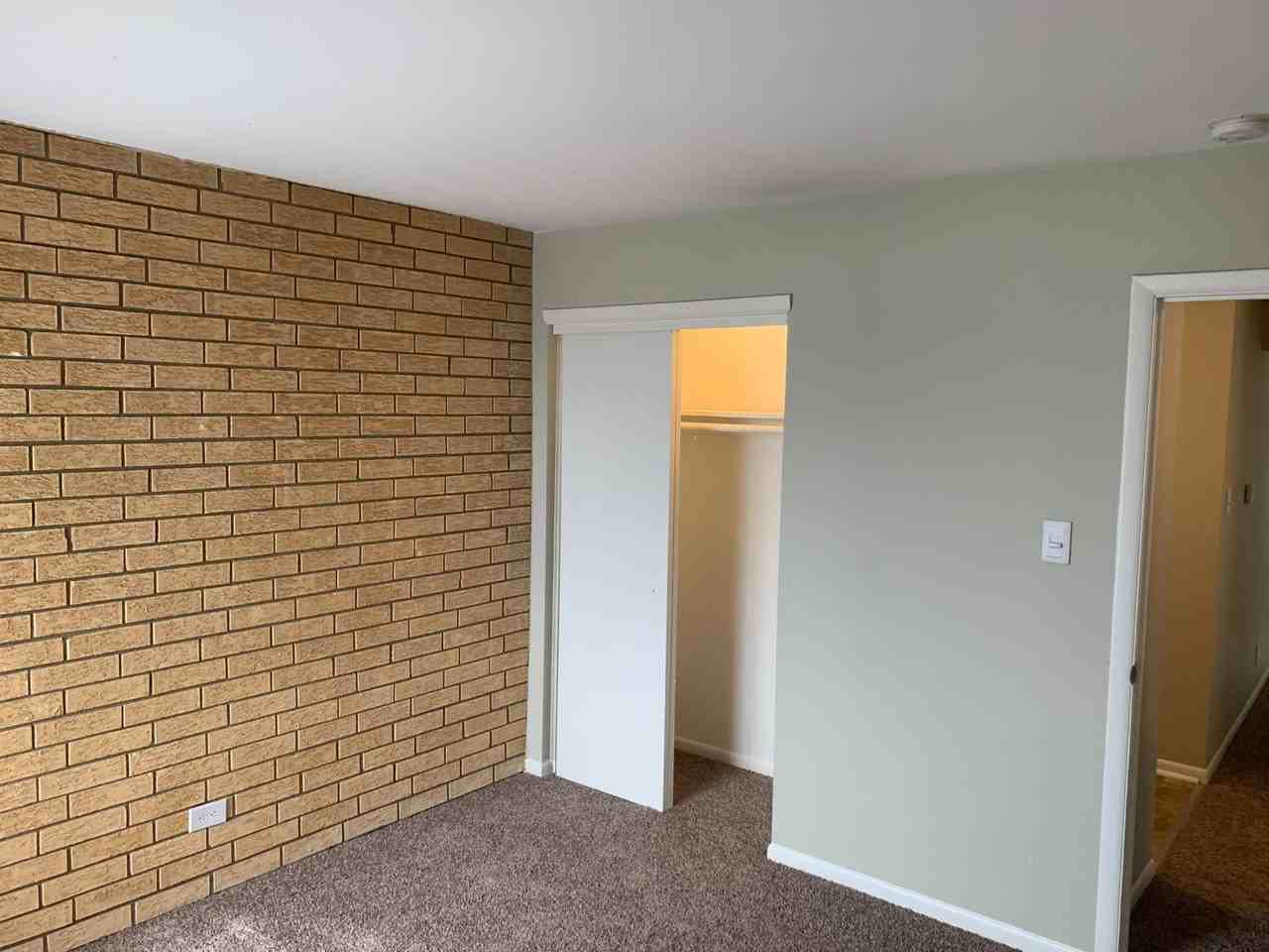 The Maywood at Speedway - Photo 6 of 48