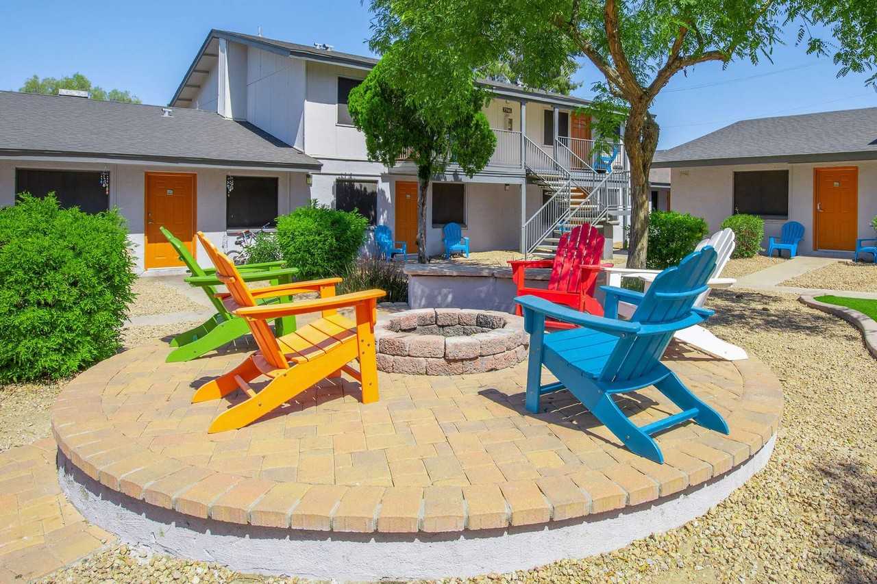 Atwater Apartments - Photo 7 of 50