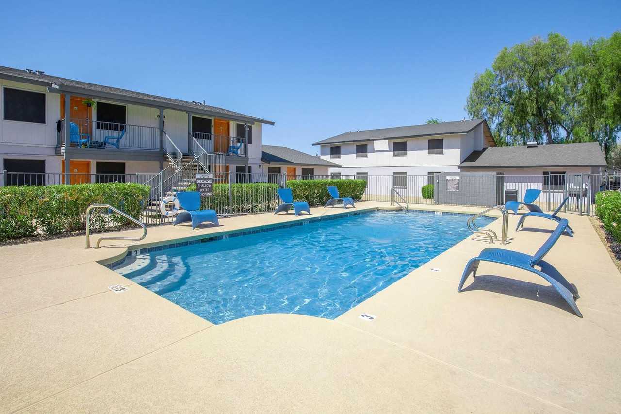 Atwater Apartments - Photo 3 of 50