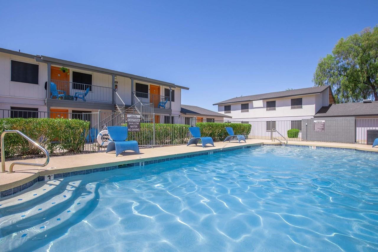 Atwater Apartments - Photo 5 of 50