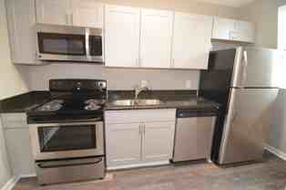 Modern Apartment minutes from Downtown Raleigh - Photo 1 of 1