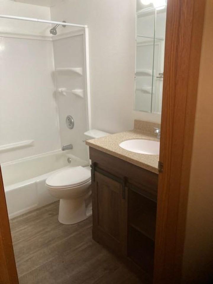 Wildwood Court - Photo 5 of 35