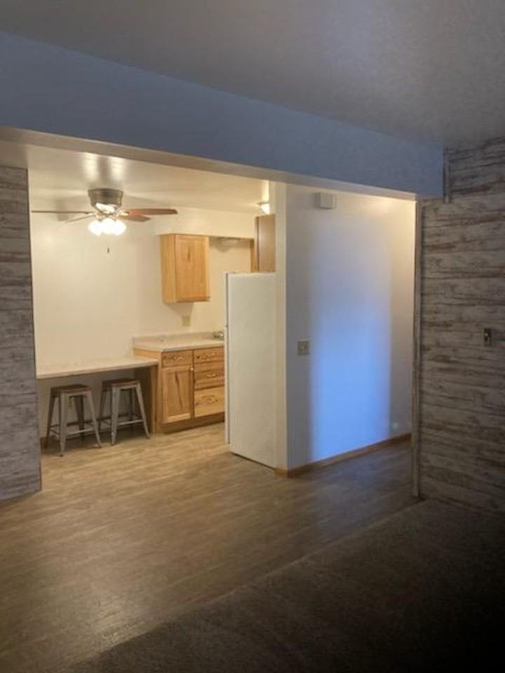 Wildwood Court - Photo 6 of 35