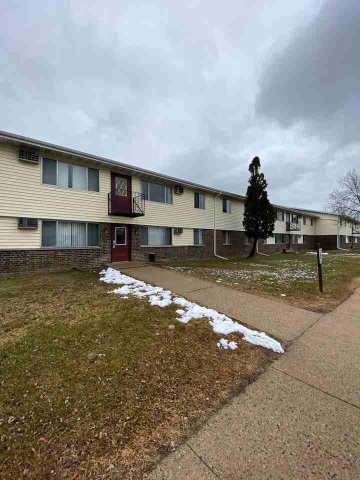 Village Apartments (St. Pt.) - Photo 2 of 24