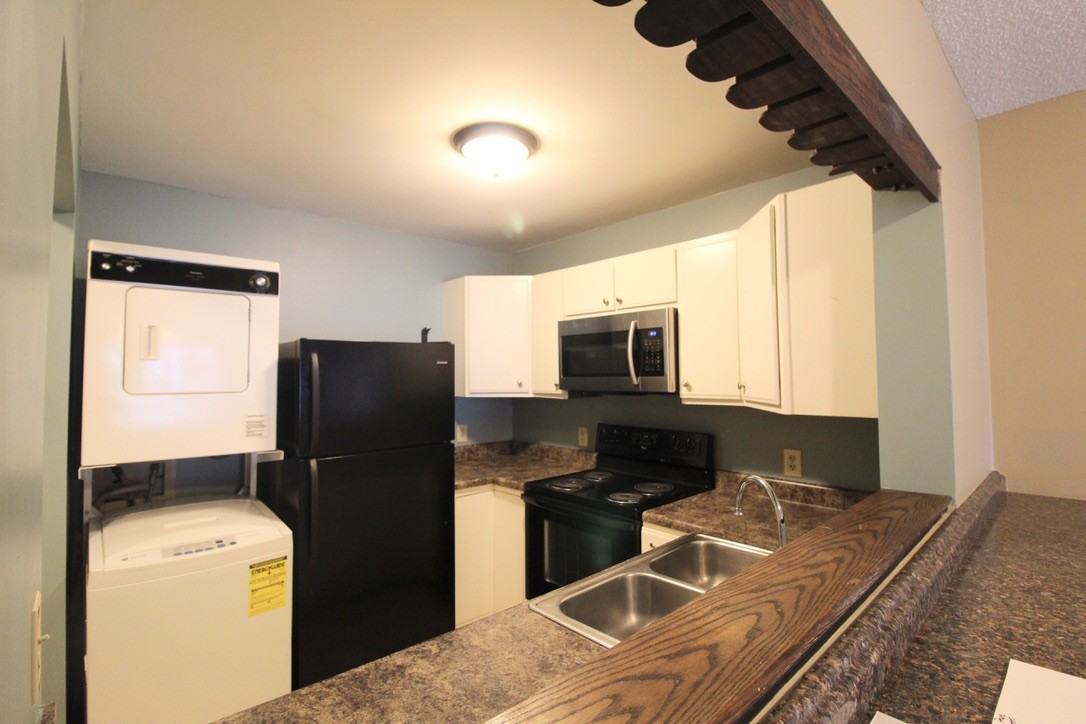 Hunters Ridge Condominiums  1390H - Photo 6 of 47