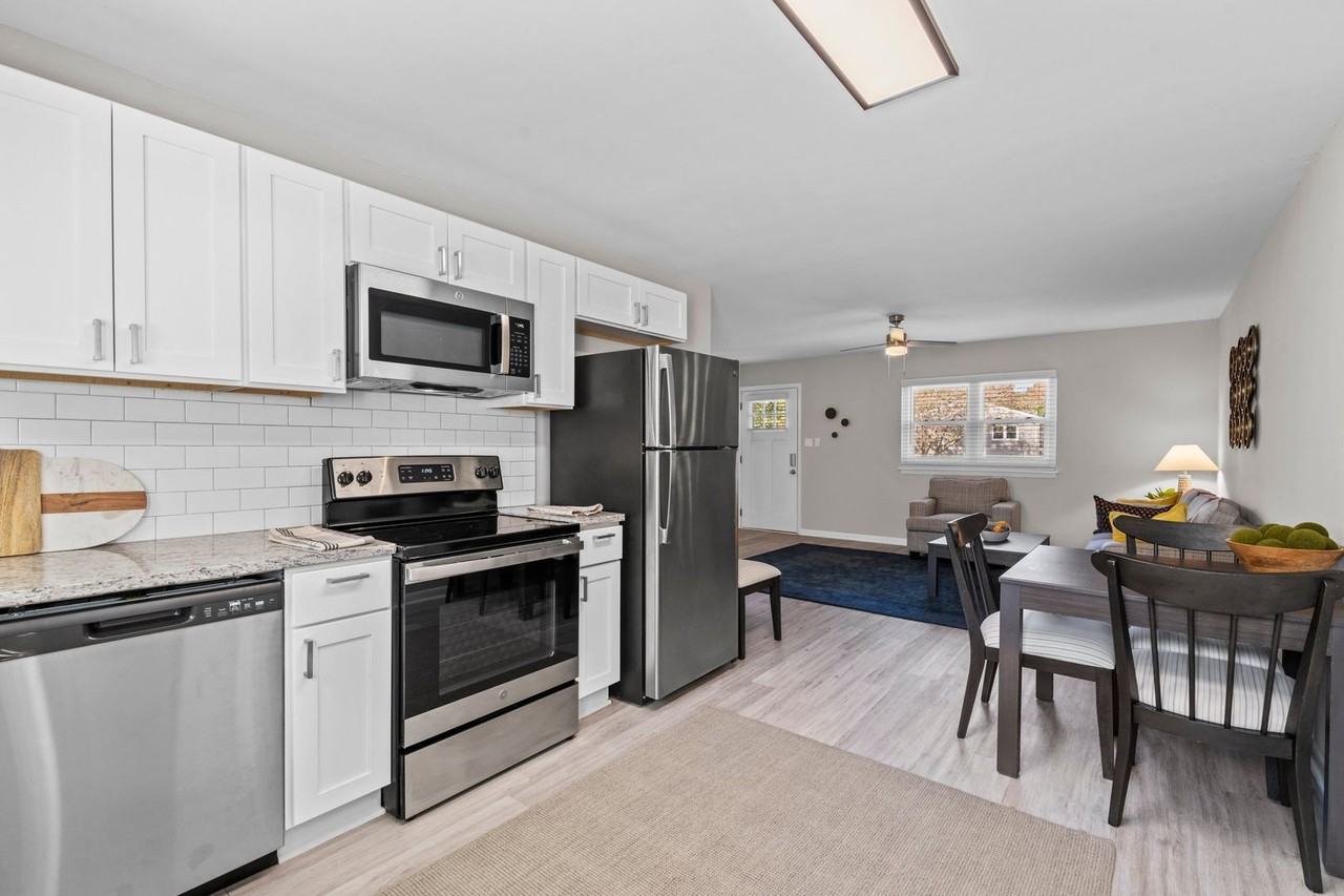 Longview Village Apartments 700 Hampstead Pl, Raleigh, NC 27610 Zumper