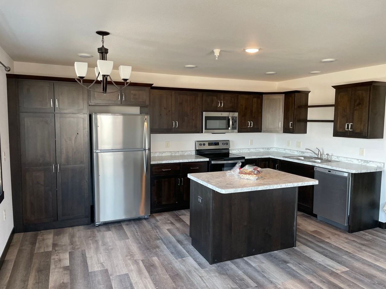 Millwood Crossing Apartments - Photo 6 of 35