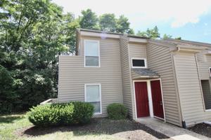 featured image of 1422 Bradley Dr